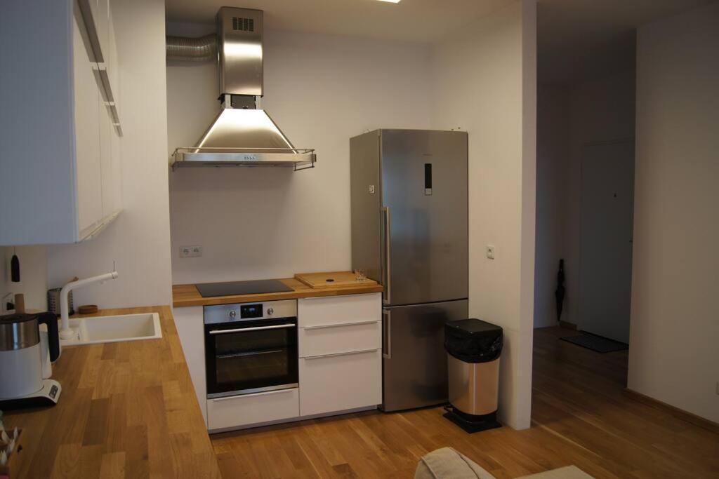 Cichy, Nowoczesny, Komfortowy Przy Galerii Mokotow Apartment Warsaw Exterior photo